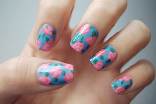 creating cute nail design