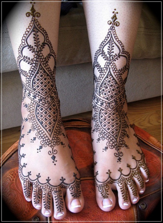 Mehandi Designs for feet and legs (27)