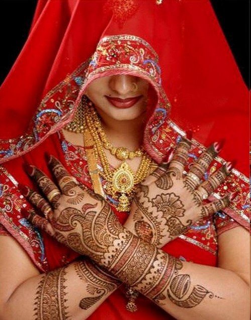 Pakistani Bridal Mehndi Designs For Hands 2013