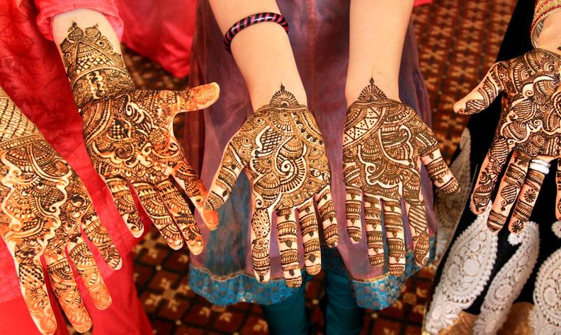 bombay_mehndi_henna_hands