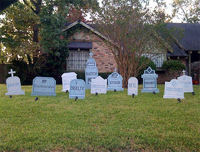 halloween yard decorations