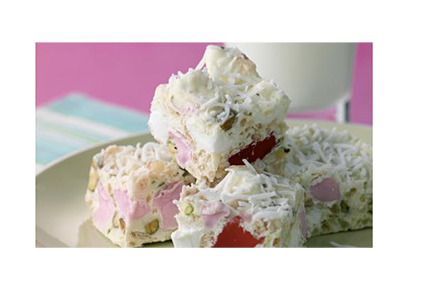 White-Chocolate-and-rice-bubble-rocky-road