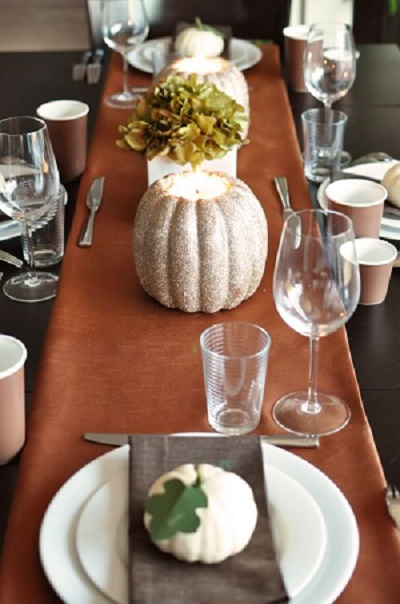 Thanksgiving table decorating ideas12