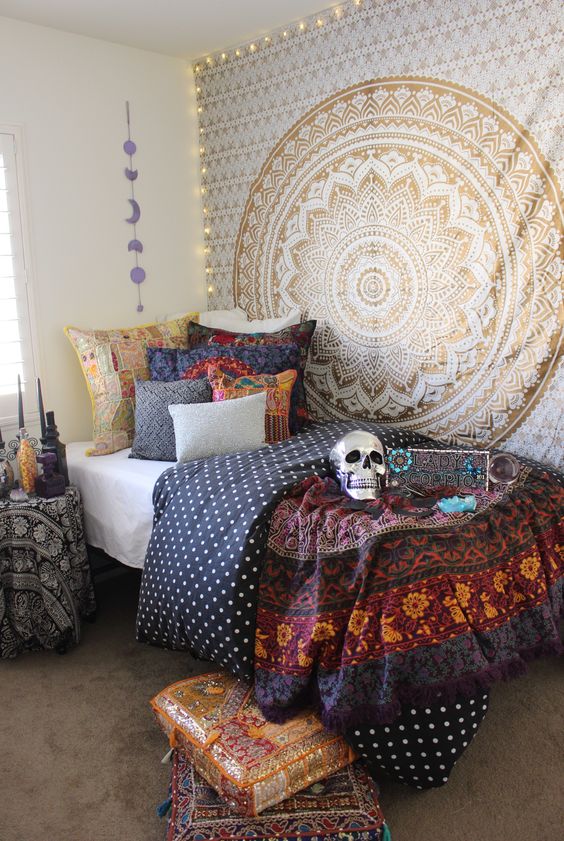 22 Halloween Bedroom Ideas – Cathy